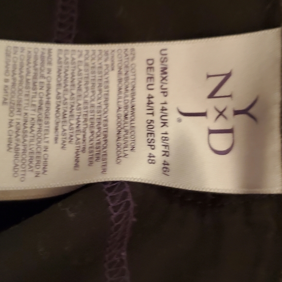 NYDJ Metallic Diamond Super Skinny Jeans - Picture 5 of 7